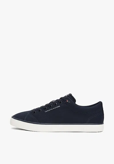 Tommy Hilfiger Th Hi Vulc Low Canvas Sneakers In Blue