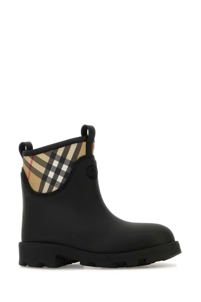 Burberry Marsh Stamp Rubber Ankle Boots In Black