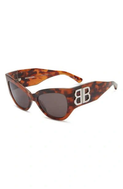 Balenciaga Cat Eye Sunglasses In Brown