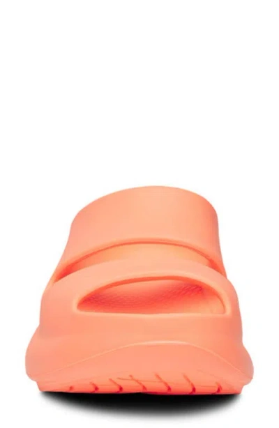 Oofos Ooyea Slide Sandal In Orange