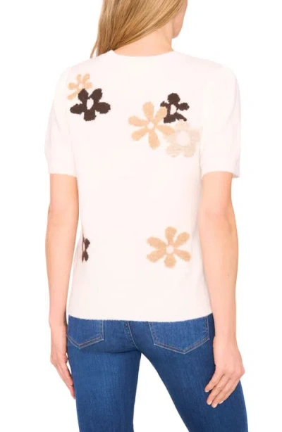 Cece Groovy Flower Pullover In White