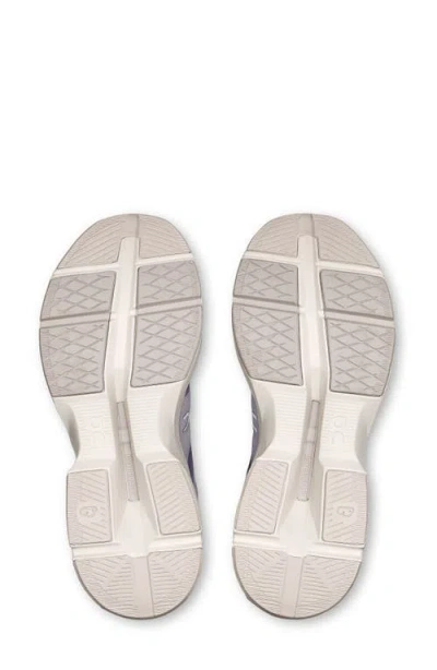 On Cloudpulse Training Shoe In Blue