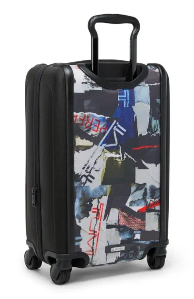 Tumi International Expandable 4 Wheeled Carry-on