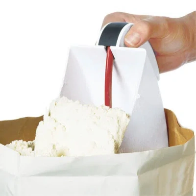 Cuisipro Scoop And Sift One Handed Flour Sugar Sifter In White