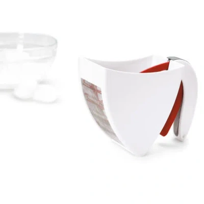 Cuisipro Scoop And Sift One Handed Flour Sugar Sifter In White