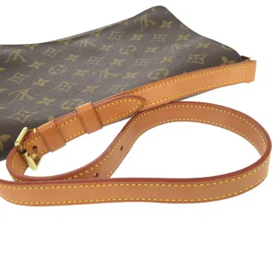 Pre-owned Louis Vuitton Brown Monogram Shoulder Bag ()