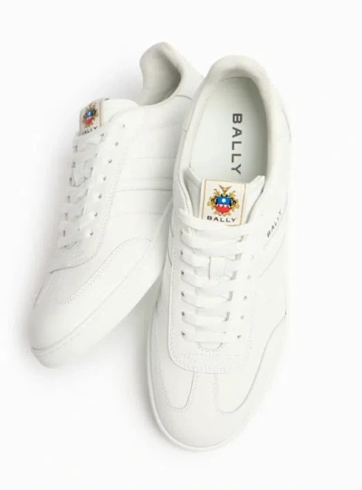 Bally Retro Crest