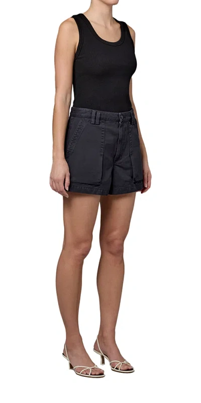 Agolde Kiva Mid Rise Cargo Short In Washed Black In Blue