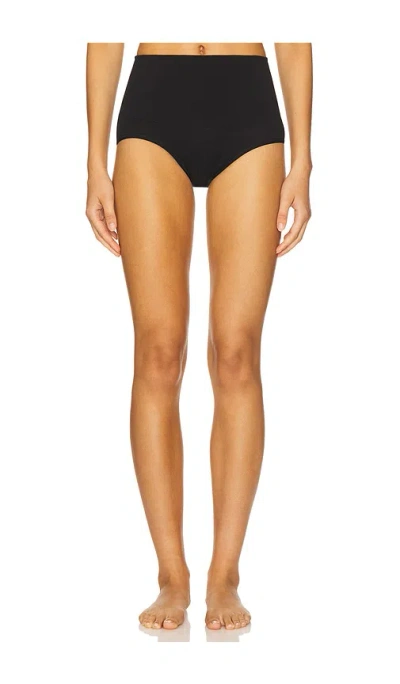 Yummie Liliana Comfortably Curved Shaping Thong In Black