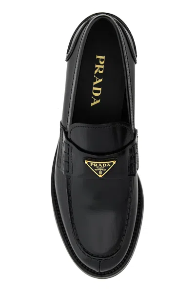 Prada Logo Patent Leather Loafers In Nero