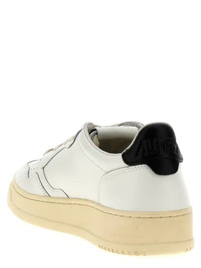 Autry White Sneakers With Smooth Leather Upper In White