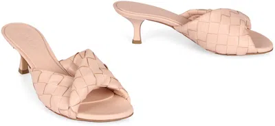 Bottega Veneta Blink Intrecciato Lambskin Leather Sandal In Pink