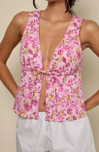 Motel Leda Floral Tank In Multi