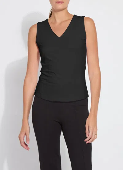 Lyssé Essential V-neck Shell In Black