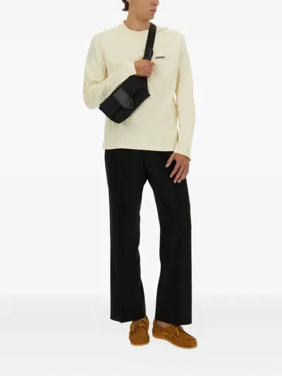 Jacquemus Long-sleeve Off-white Cotton T-shirt With Subtle Logo Patch In Neutral