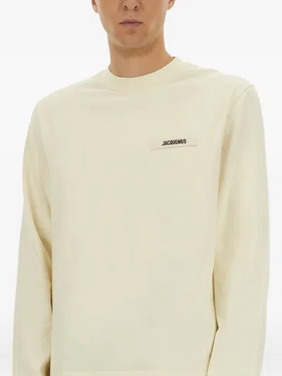 Jacquemus Long-sleeve Off-white Cotton T-shirt With Subtle Logo Patch In Neutral
