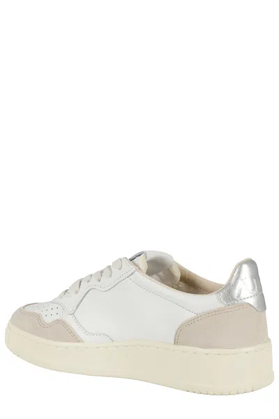 Autry Low-top Sneakers With Hybrid Leather Design And Metallic Accent In Silver