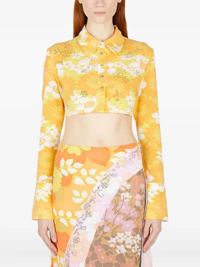 Rave Review Sommar Flower Cropped Shirt In Yellow