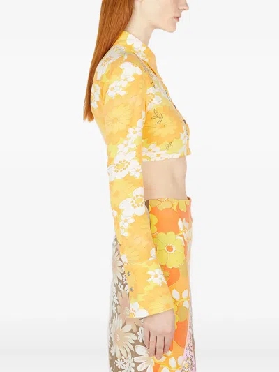 Rave Review Sommar Flower Cropped Shirt In Yellow