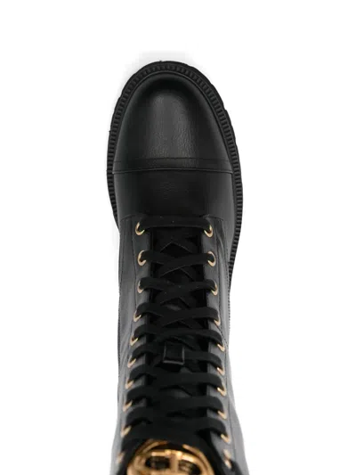 Twinset Rhinestone Embellished Oval T Boots In Schwarz