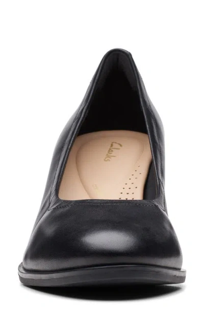 Clarksr Clarks(r) Freva55 Court Pump In Black