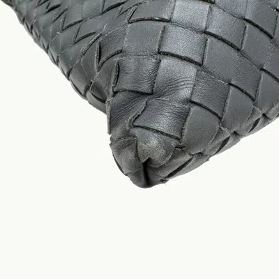 Pre-owned Bottega Veneta Gray Leather Shoulder Bag ()