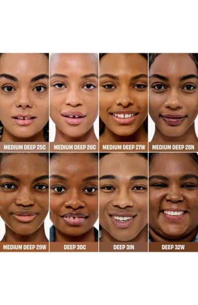 Benefit Cosmetics The Porefessional Blurring & Smoothing Foundation With Niacinamide