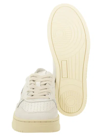 Autry Medalist Low-top Sneaker In Multi