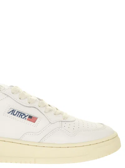 Autry Medalist Low-top Sneaker In Multi