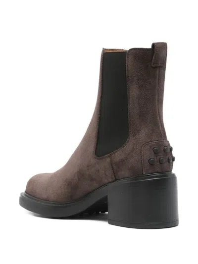 Tod's Suede Ankle Boots Shoes In Brown