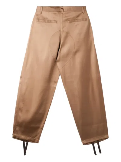 抽绳系带裤脚长裤