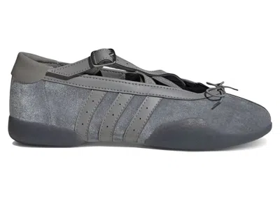 Pre-owned Adidas Originals Taekwondo Mei Ballet Velour (women's) Sneakers In Grey In Gray