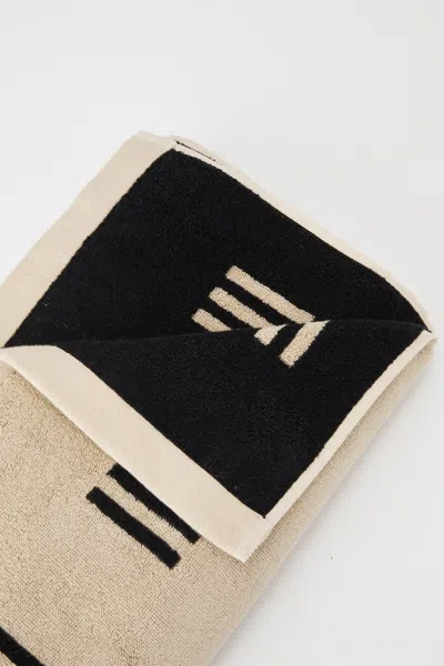 Baina Claremont Bath Towel