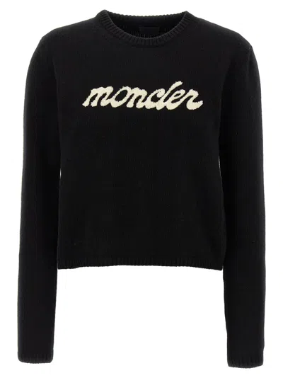 Moncler Cropped Sweater With Contrasting Embroidered Logo In Black
