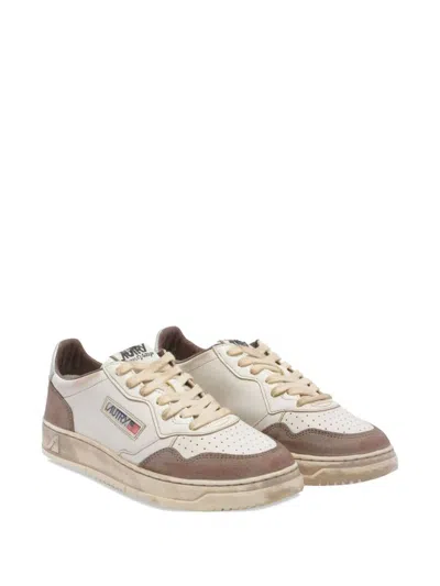 Autry Medalist Low Super Vintage Sneakers In Brown