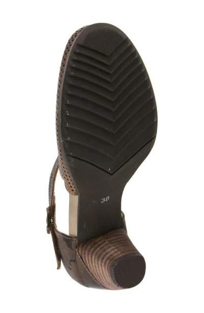 L'artiste By Spring Step L'artiste Parchelle Pump In Gray