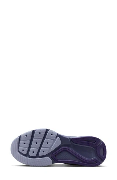 Nike Structure 26 Running Shoe In Purple