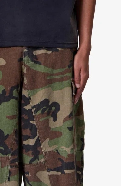 Mnml Extralong Cotton Cargo Shorts In Multi