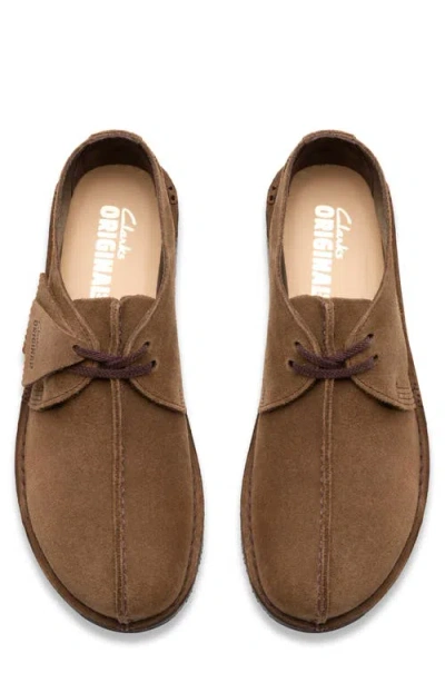 Clarksr Clarks(r) Desert Trek Chukka Boot In Brown