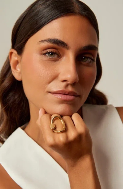 Cxc Queen Ring In Gold