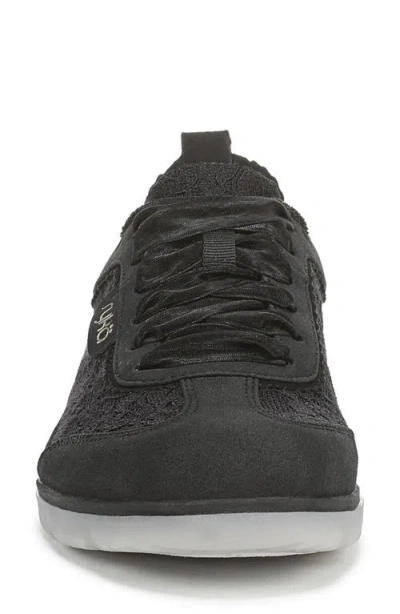 Ryka Rykä Effortless Low Top Sneaker In Black