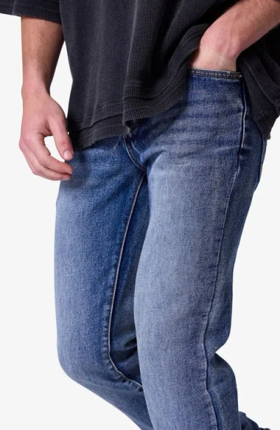 Mnml Slim Fit Jeans In Blue