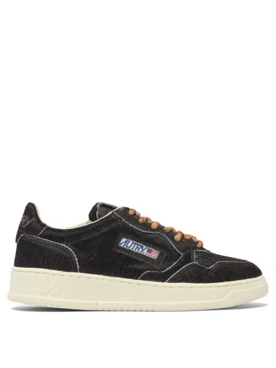 Autry Low Top Medalist Sneakers In Brown