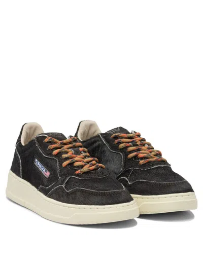 Autry Low Top Medalist Sneakers In Brown