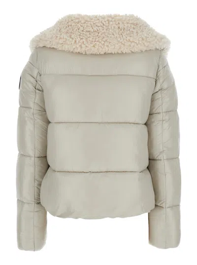 Save The Duck 'moma' Beige Down Jacket With Fur Collar And Logo On The Sleeve In Tech Fabric Woman In Neutral