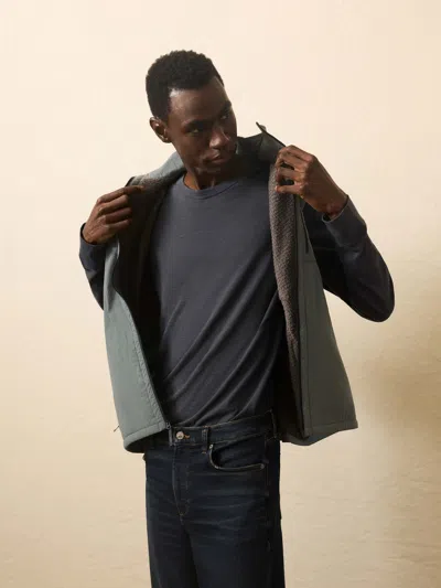 Faherty Shorelite Zephyr Vest In Gray