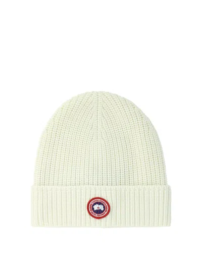 Canada Goose Ribbed Wool Beanie With Contrasting Logo Patch In Neutral