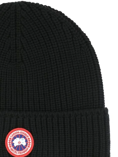 Canada Goose Ribbed Texture Cuffed Hats With Folded Cuff In Black