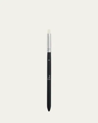 Dior Backstage Precision Eyeshadow Blending Brush N22