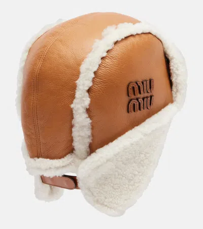 Miu Miu Shearling-trimmed Leather Hat In White
